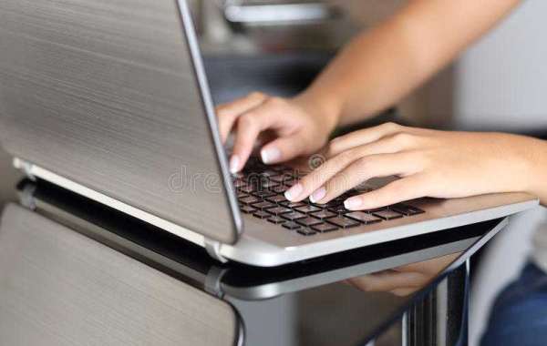 Online custom laptops in 2023