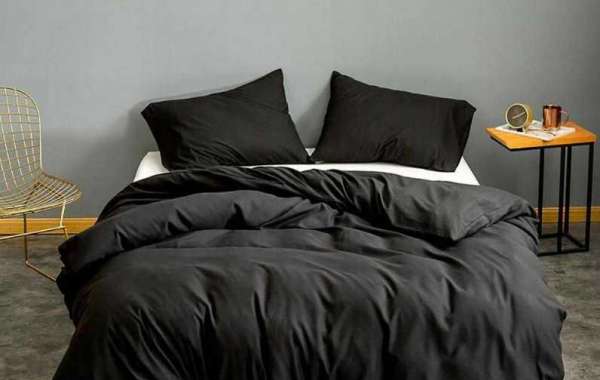 How to Style Your Bedroom with a Plain Black Duvet Cover Set