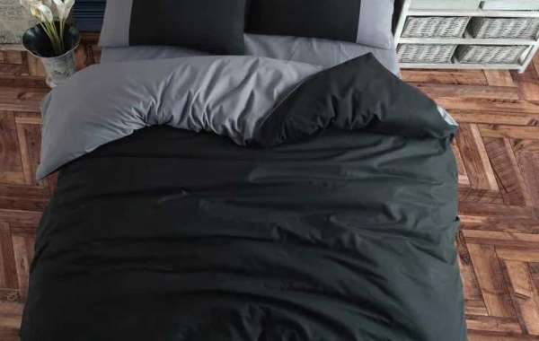10 Must-Have Plain Black Duvet Cover Sets for a Minimalist Bedroom