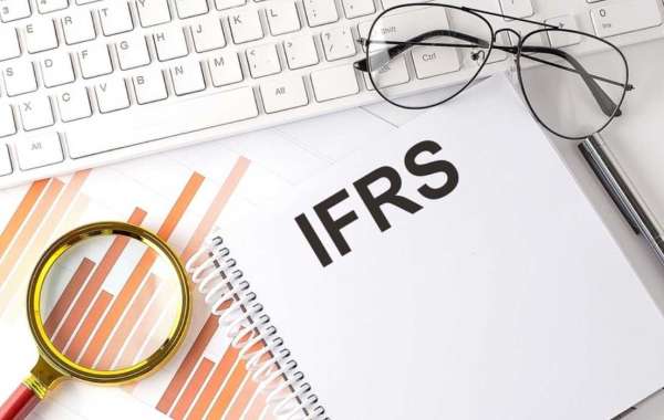 IFRS / US GAAP Services