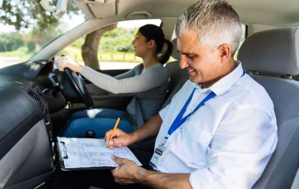 Get the Safe Driver Services in Dubai UAE