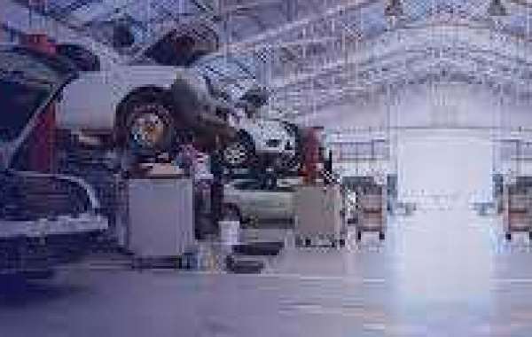 Premier Automotive Care in Dubai: Al Madina Garage's Expertise in Hummer and Mercedes Repair